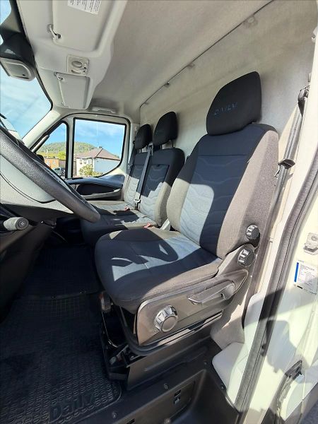 Iveco Daily 3,0 70C18HA8V 18cm3 - fotka 43 z 46