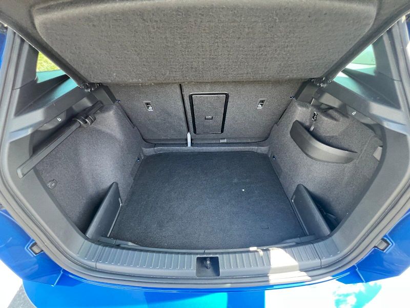 Škoda Karoq (2025) Sportline 1.5TSi 110kW 7°autom - fotka 15 z 31