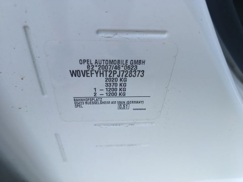 Opel Combo 1.5 CDTi - fotka 26 z 32