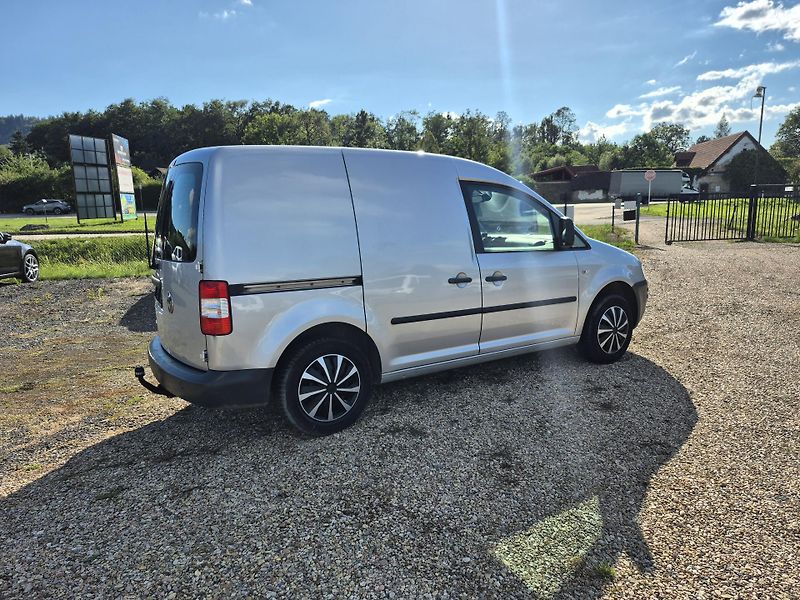 Volkswagen Caddy (2009) 1.9Tdi Tažné Klima - fotka 6 z 23