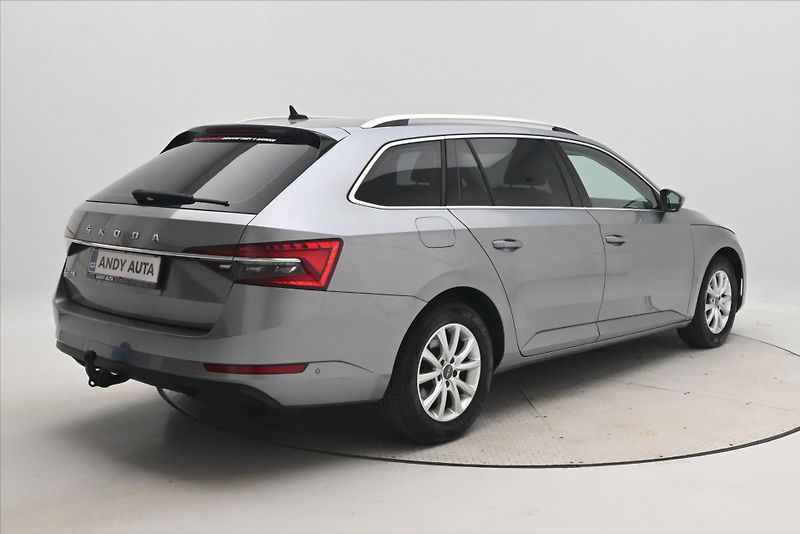 Škoda Superb 2,0 TDI 110 kW DSG Style Záruk - fotka 5 z 33