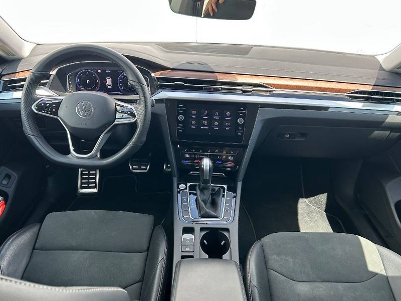 Volkswagen Arteon Elegance 7DSG 2,0TDI - fotka 11 z 26