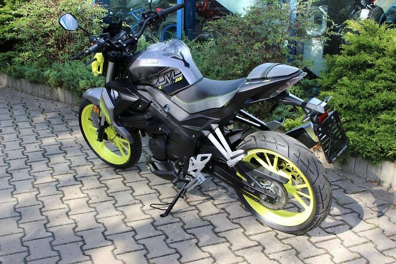 Ostatní (2023) Xtreet RS 125 AKCE PODSLEDNÍ K - fotka 5 z 7