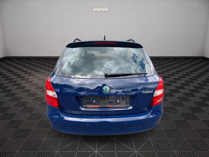 Škoda Fabia (2012) 1,2TSI 77KW Family - fotka 6 z 23