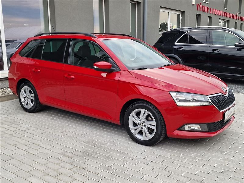 Škoda Fabia 1.0TSI Tour, původ ČR, 1.Maj. - fotka 2 z 49