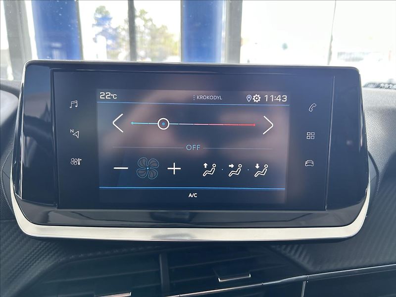 Peugeot 208 1,2   PureTech,PŮVOD ČR - fotka 16 z 23
