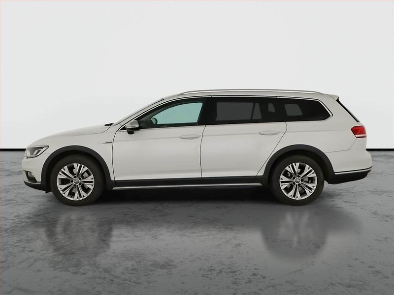 Volkswagen Passat (2017) Alltrack 2.0 TDI, 4X4 - fotka 3 z 15