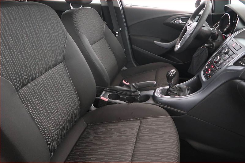 Opel Astra (2013) 1.7 CDTI, po STK, levný provoz - fotka 9 z 15