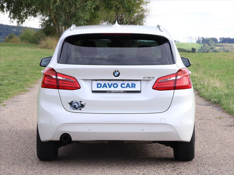 BMW Řada 2 1,5 118i 100kW LED Automat - fotka 6 z 41