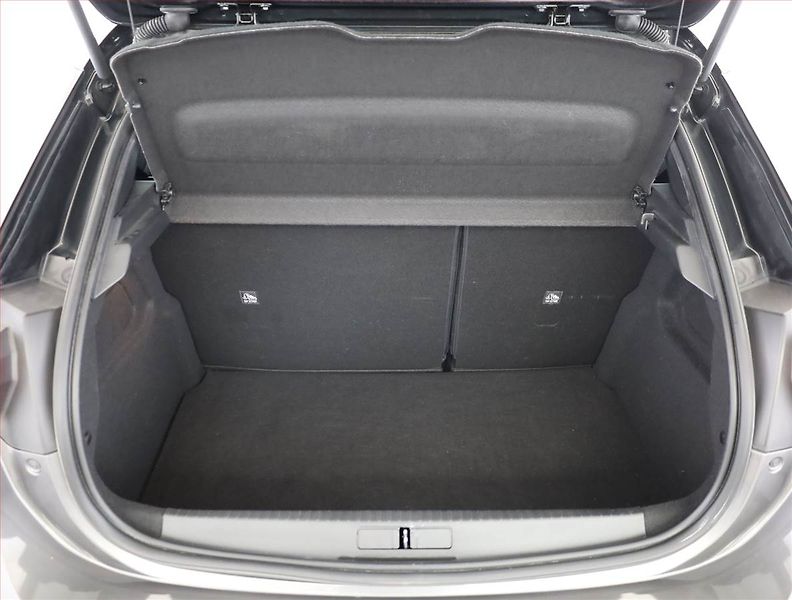 Opel Corsa (2020) GS Line 1.2 Turbo, Serv.kniha - fotka 18 z 19
