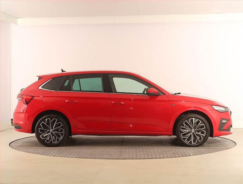 Škoda Scala (2024) Drive 1.0 TSI - fotka 6 z 23