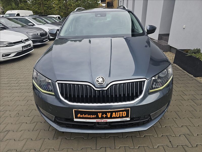 Škoda Octavia III 2,0TDi 110KW DSG Elegance - fotka 2 z 49
