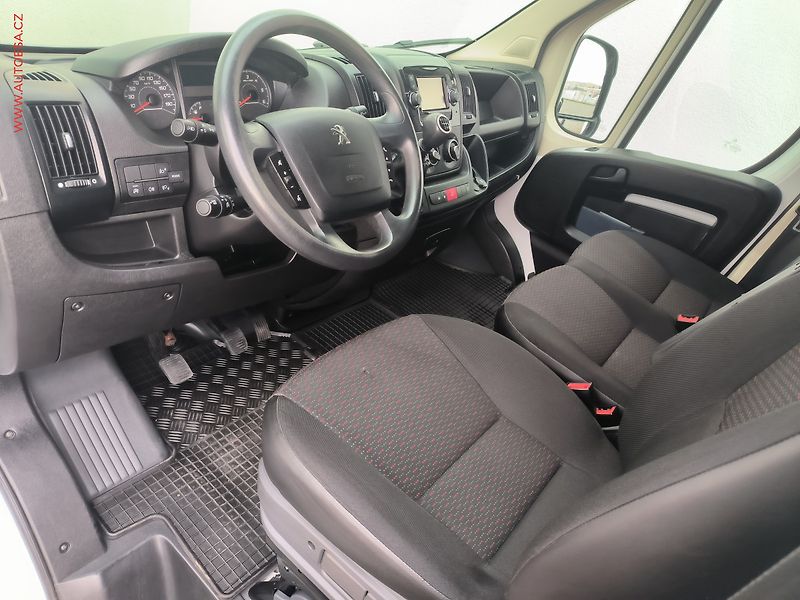 Peugeot Boxer (2021) 2.2HDi L4H2, 1.maj,ČR, 121kW - fotka 11 z 23