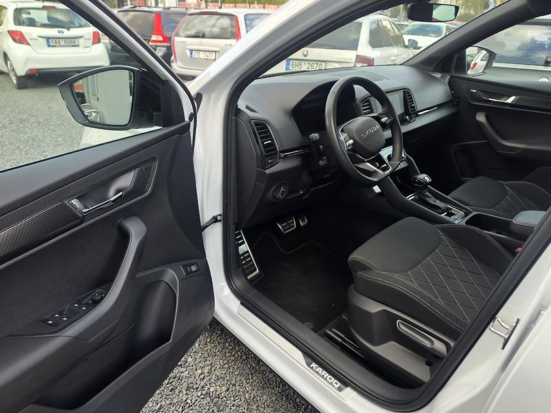 Škoda Karoq 2.0 TDI DSG Sport Line  - fotka 17 z 21