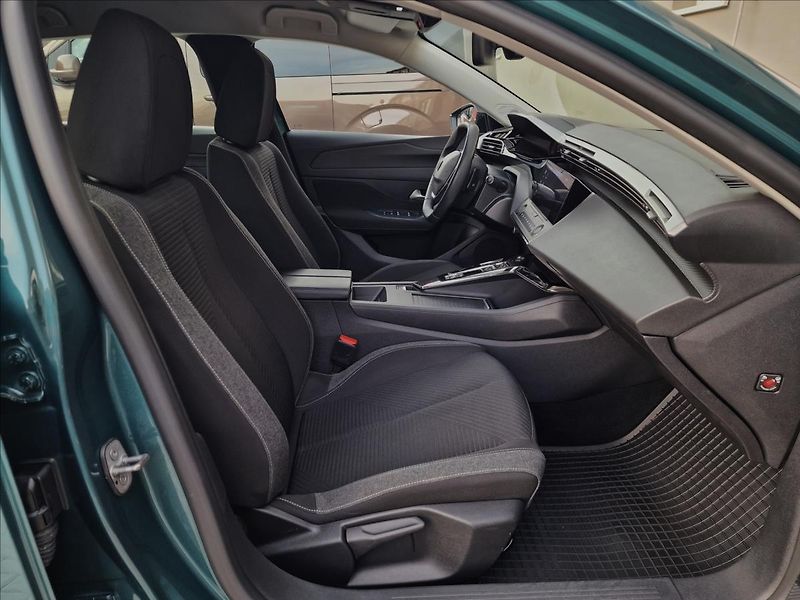 Peugeot 308 1.5HDI 96kW SW ACTIVE PACK,ČR - fotka 14 z 48
