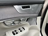 Volvo XC90 (2026) T8 AWD RECHARGE ULTRA DARK - náhled 25