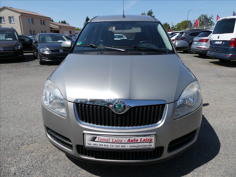 Škoda Roomster 1,4 i 16V závěs, serviska - fotka 2 z 49
