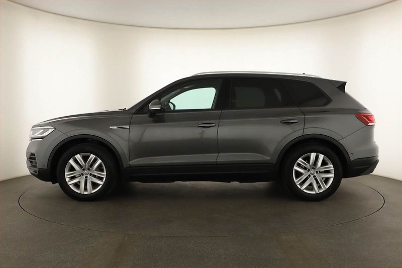 Volkswagen Touareg (2020) 3.0 TDI - fotka 3 z 21