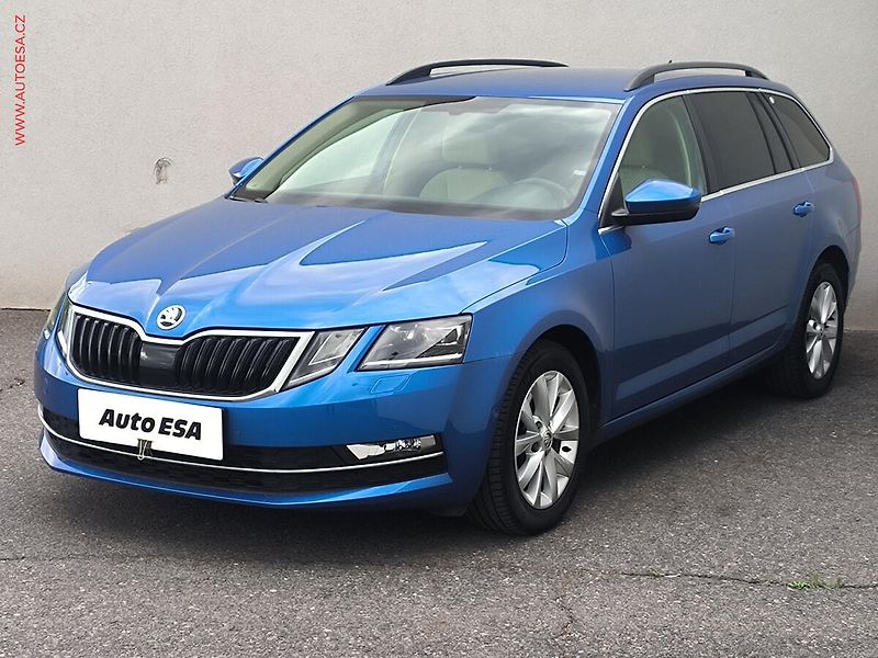 Škoda Octavia (2019) 2.0 TDi 4x4, ČR, DSG, LED - fotka 3 z 28