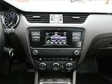 Škoda Octavia 2,0 TDi SCOUT,4x4,2x kola,DPH - náhled 26