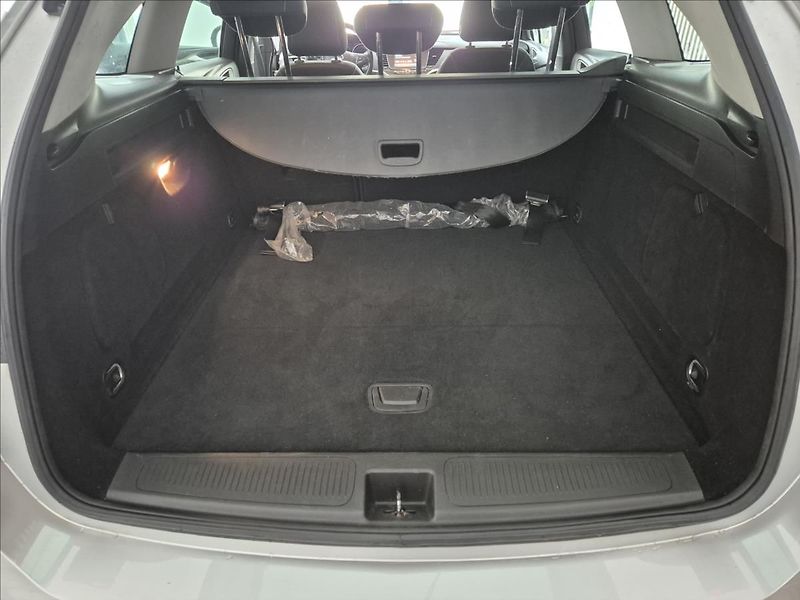 Opel Astra CDTi 81kW Excite ST - fotka 23 z 28