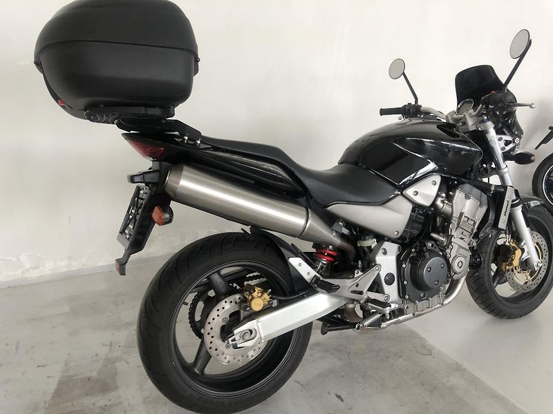 Honda CB 900 F Hornet - fotka 3 z 19
