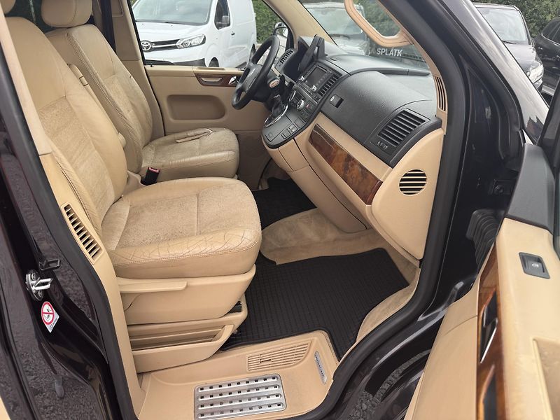 Volkswagen Multivan (2005) 2.5TDi,AUTOMAT,7MÍST - fotka 25 z 30