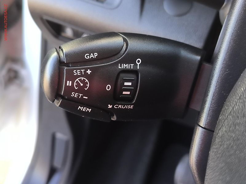 Toyota ProAce City Verso (2022) 1.5D-4D, 1.maj,ČR, Panor - fotka 22 z 27
