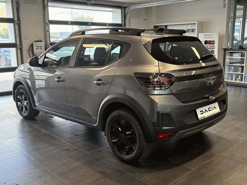 Dacia Sandero (2026) Stepway Extreme TCe 110 - fotka 2 z 9