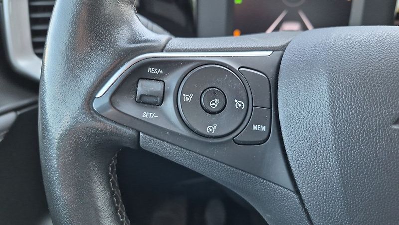 Opel Mokka Elegance 1.2 T - fotka 14 z 28