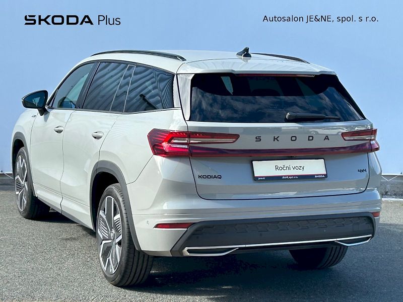 Škoda Kodiaq (2025) Sportline 2.0 TDI 142 kW 4x4 D - fotka 7 z 35