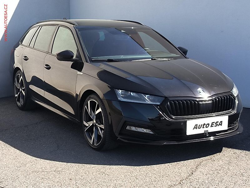 Škoda Octavia (2022) 2.0 TSi 4X4, ČR, SportLine - fotografie inzerátu