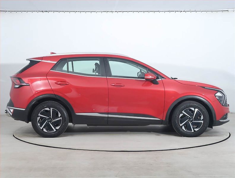 Kia Sportage (2023) Exclusive 1.6 CRDi MHEV - fotka 6 z 22