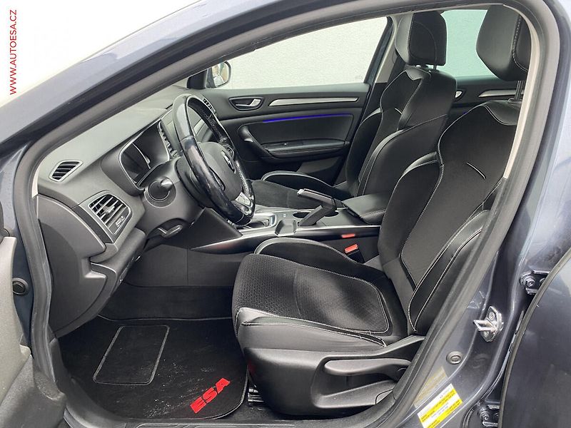 Renault Mégane (2017) 1.2 TCe, 1.maj,ČR, Intense - fotka 9 z 17