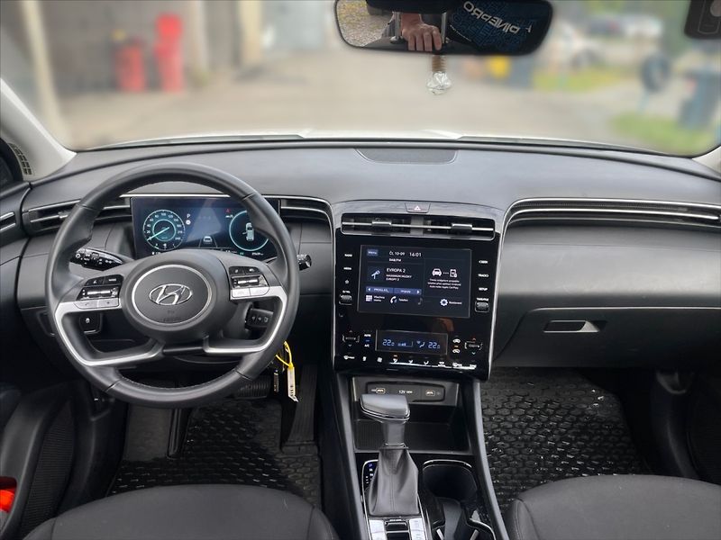 Hyundai Tucson 1,6 T-GDI Comfort AT - fotka 9 z 11