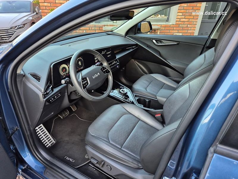 Kia e-Niro (2023) EV 150KW Inspiration Kamera - fotka 35 z 55