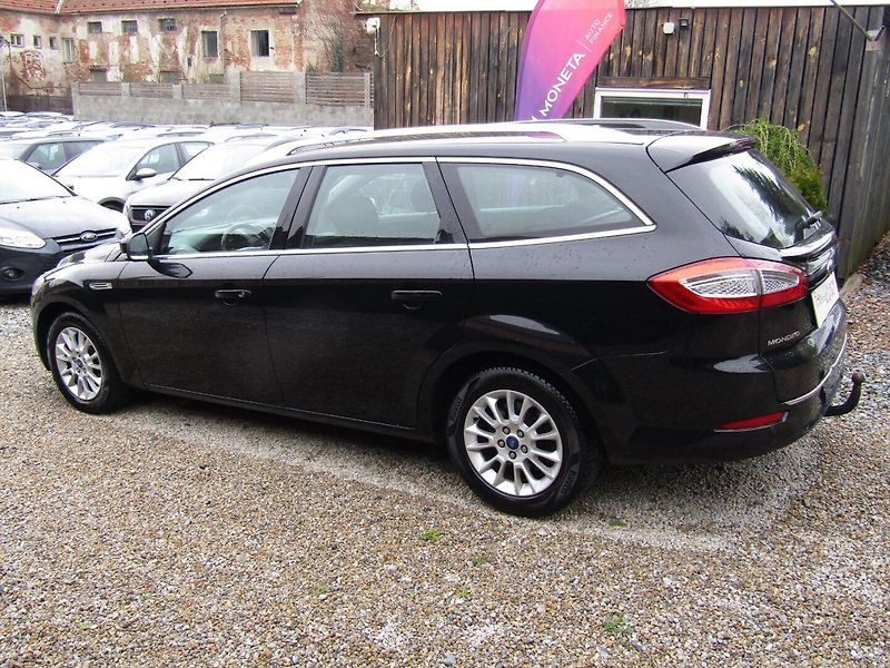 Ford Mondeo (2011) 1.6 TDCi 85kW - fotka 4 z 45