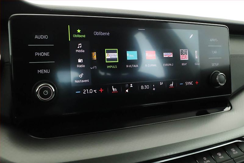 Škoda Octavia (2022) Ambition 2.0 TDI, ČR,1.maj - fotka 13 z 19