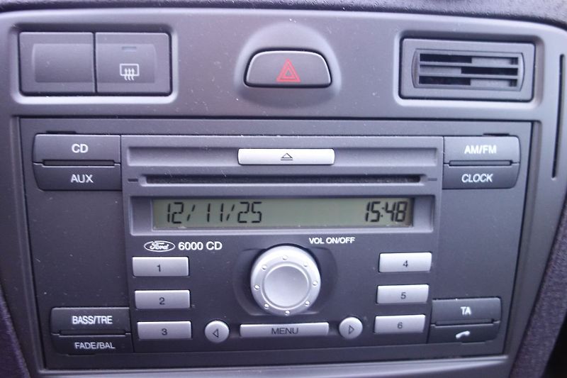 Ford Fusion 1,4i NAJ.100000km STK07/2028! - fotka 23 z 30