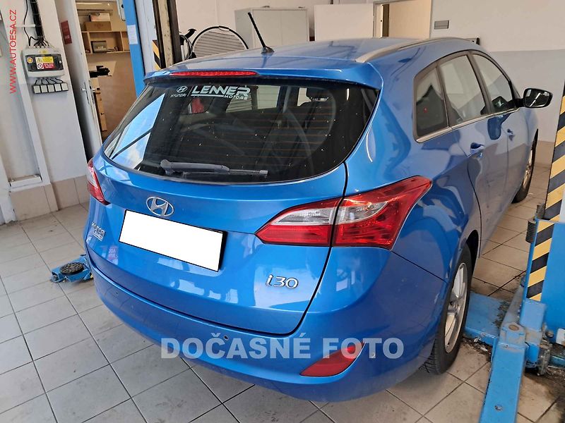 Hyundai i30 (2017) 1.6GDI - fotka 2 z 3