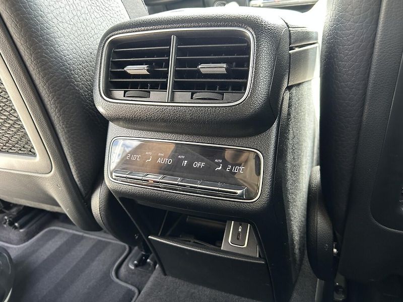 Mercedes-Benz GLS 400d 4MATIC AMG AIRMATIC - fotka 29 z 36