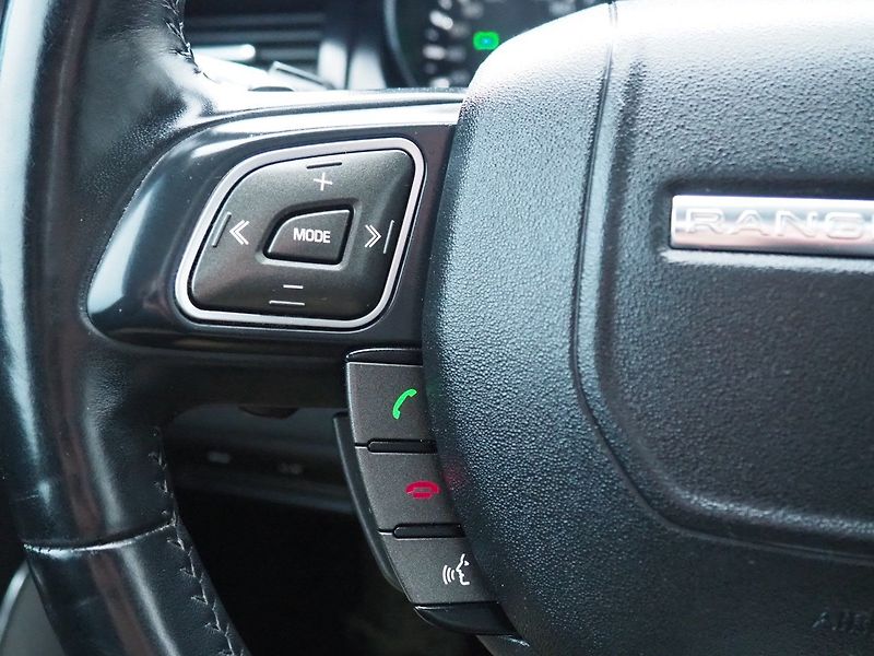 Land Rover Range Rover Evoque (2013) SD4, 4x4, Automat, Panorama - fotka 24 z 41