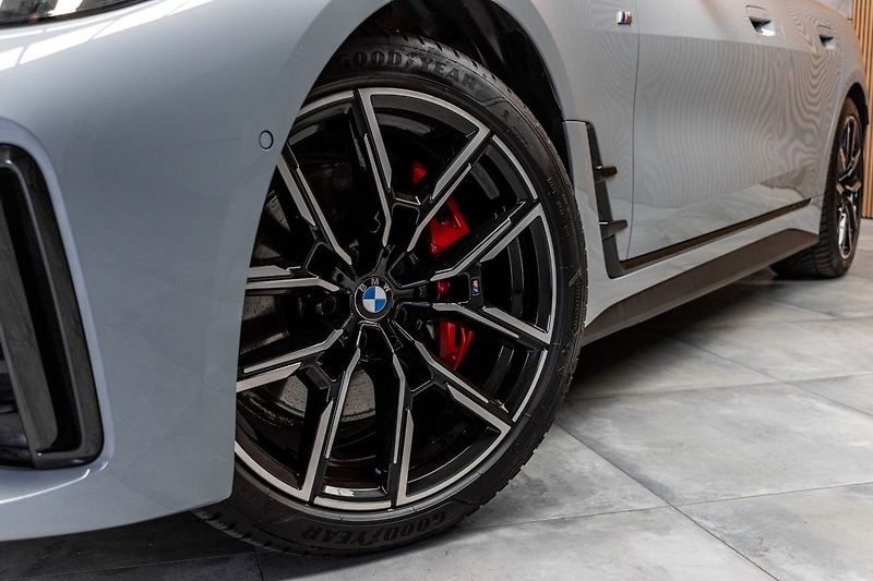 BMW Řada 4 420d xD ///M*TAŽNÉ*ZÁRUKA 9/27 - fotka 41 z 52