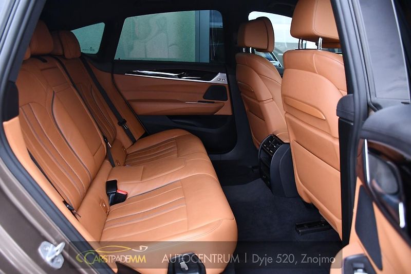 BMW Řada 6 640xd GT Luxury HUD H/K ČR - fotka 18 z 55