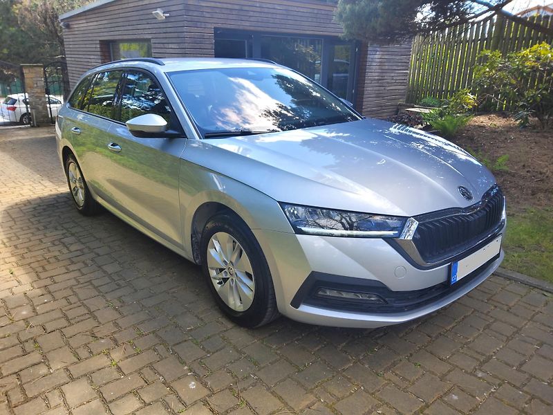 Škoda Octavia (2023) 2.0TDI 85kw Amb 1maj ČR tažné - fotka 2 z 26