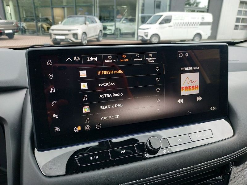 Nissan X-Trail E-POWER e-4ORCE TEKNA SKLADEM - fotka 19 z 28