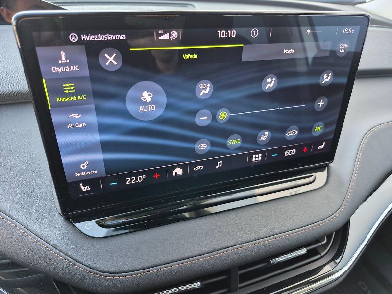 Škoda Enyaq (2021) ecoSUITE 80 150 kW - fotka 19 z 33