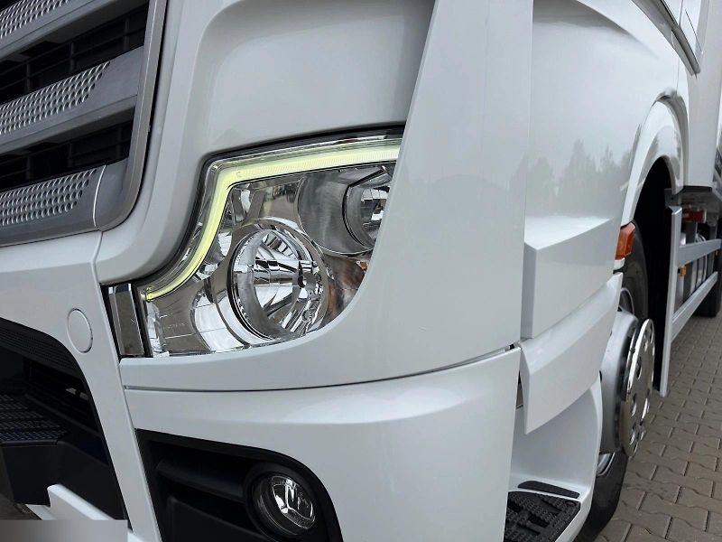 Mercedes-Benz Actros (2021) 2545 6x2 chlaďák EURO 6 - fotka 14 z 23
