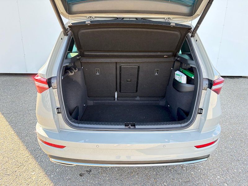 Škoda Karoq (2025) DSG 1.5 TSI / 110kW / SPORTLIN - fotka 12 z 35