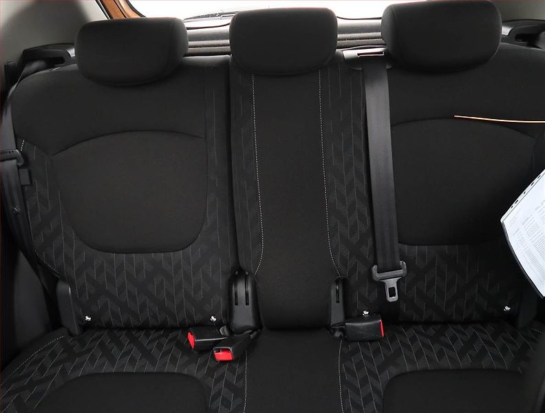 Renault Captur (2018) Limited 0.9 TCe, Serv.kniha - fotka 10 z 21